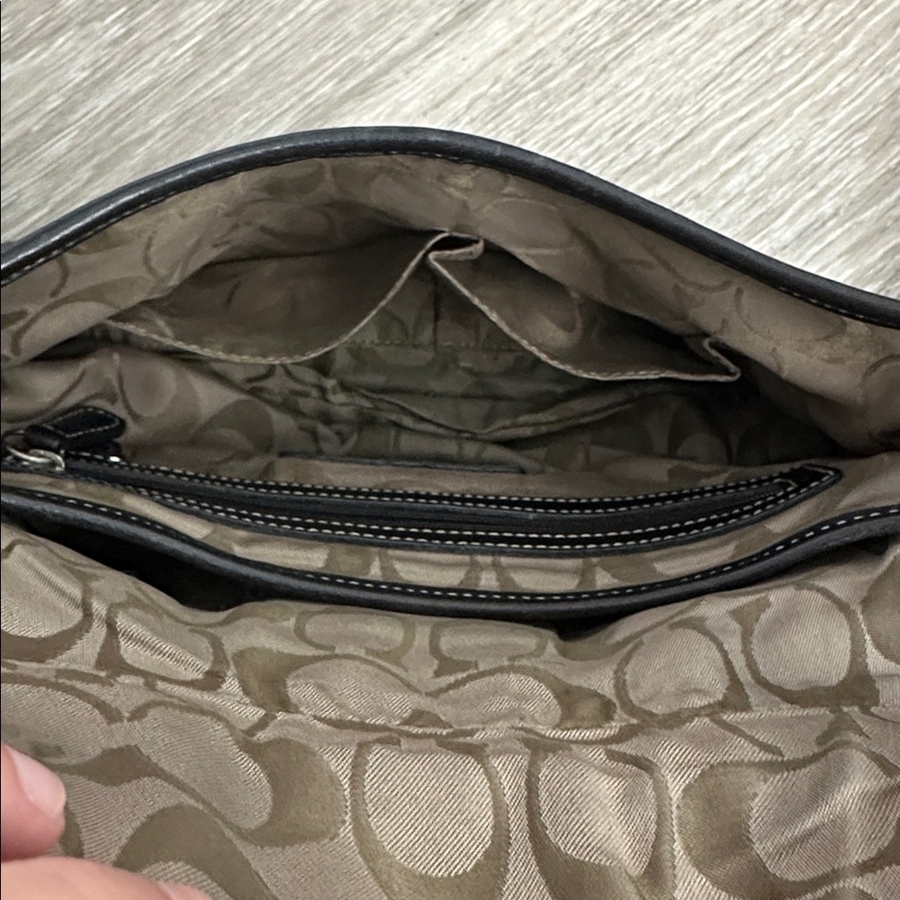 Coach Soho Black Leather Shoulder Bag with Silver Buckle - Picture 9 of 12